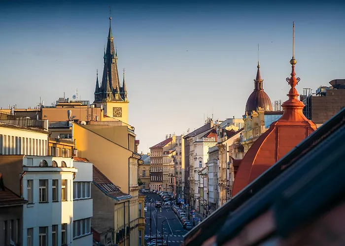 A/C Lux Rooftop Apt 6Br+3.5Bath Wenceslas Square