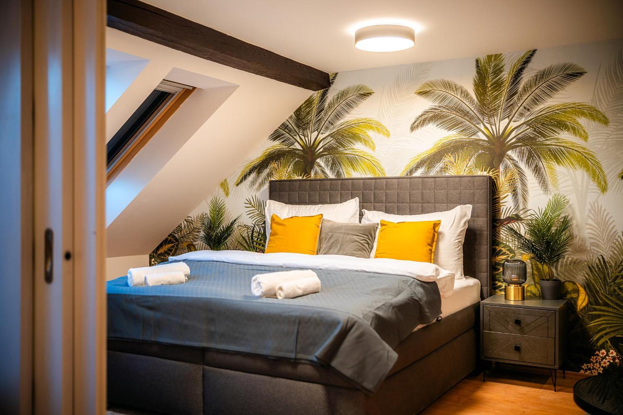 A/c Lux Rooftop 6br+3.5bath Wenceslas Square דירה