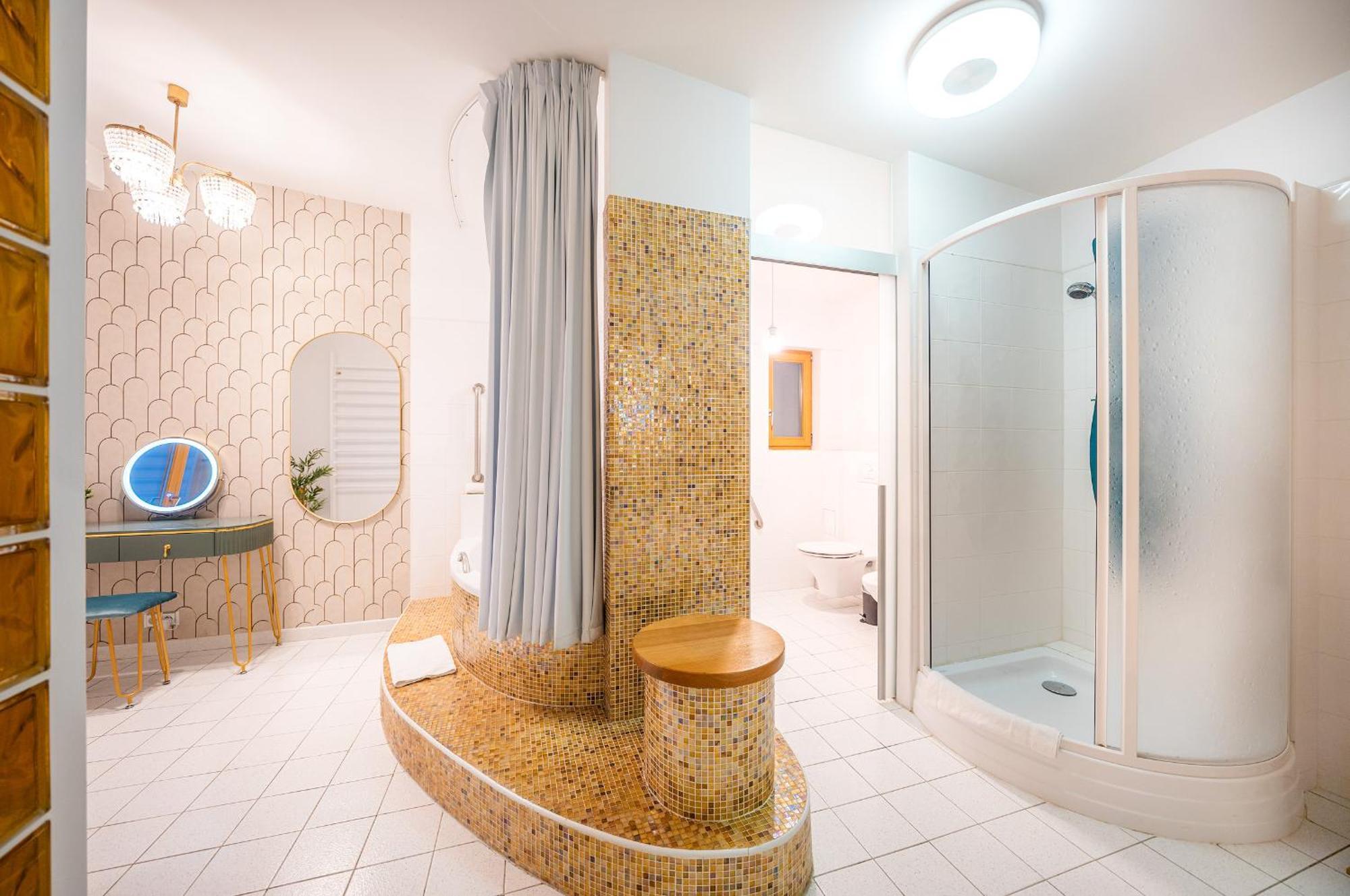 דירה A/c Lux Rooftop 6br+3.5bath Wenceslas Square *