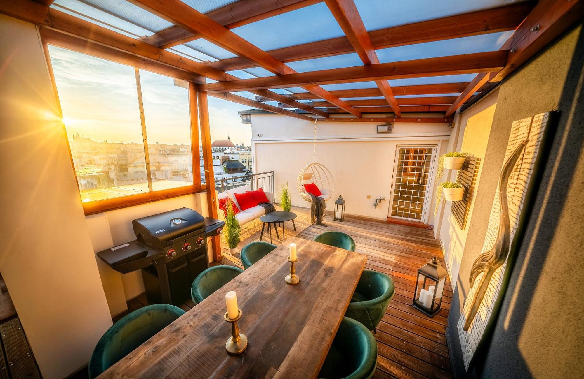 A/c Lux Rooftop 6br+3.5bath Wenceslas Square Appartamento